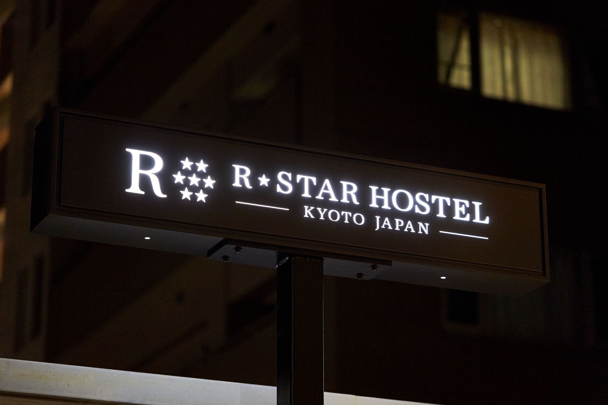 Hostel R Star
