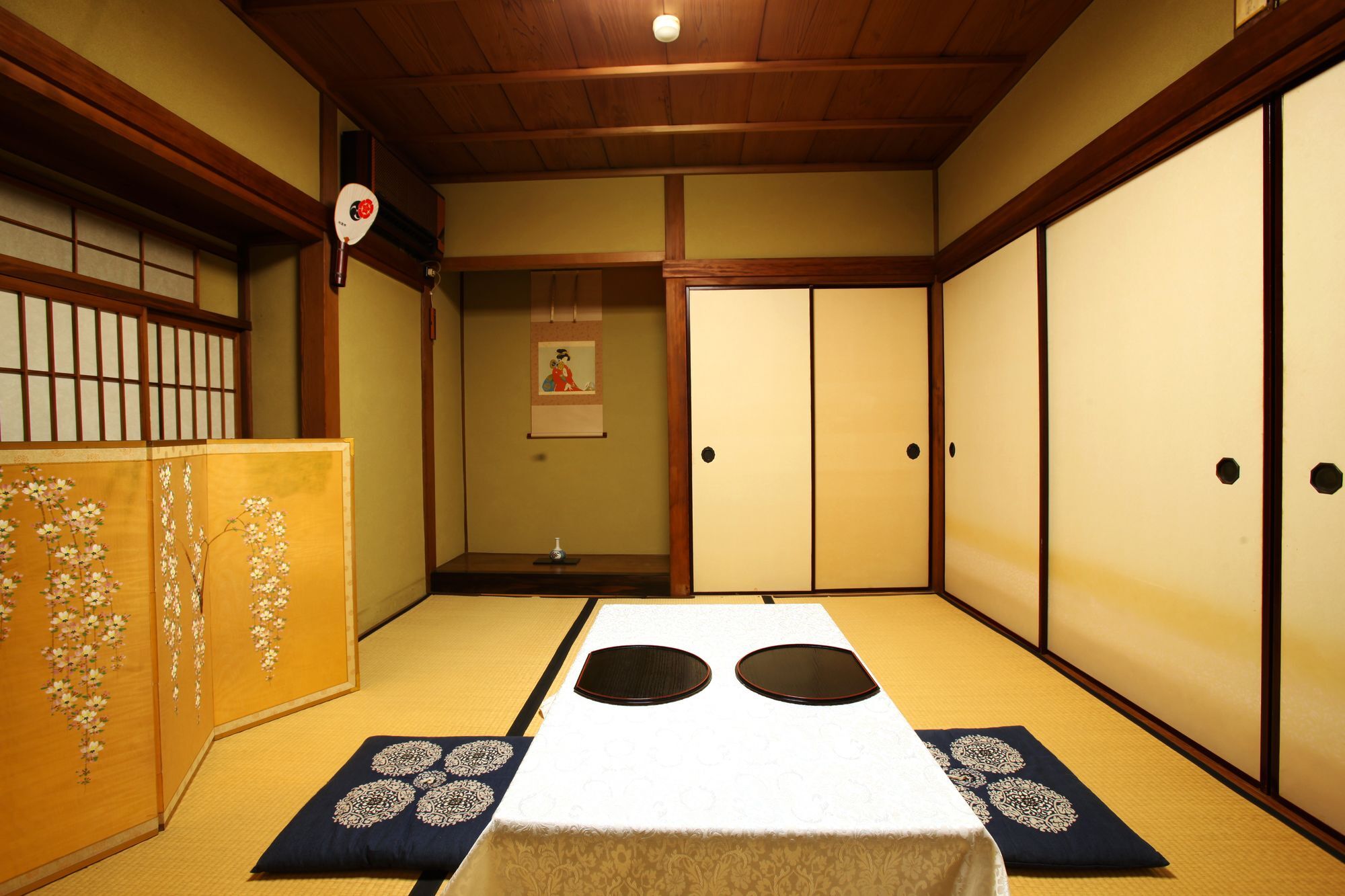 Inn Du-ran Samurai 2*