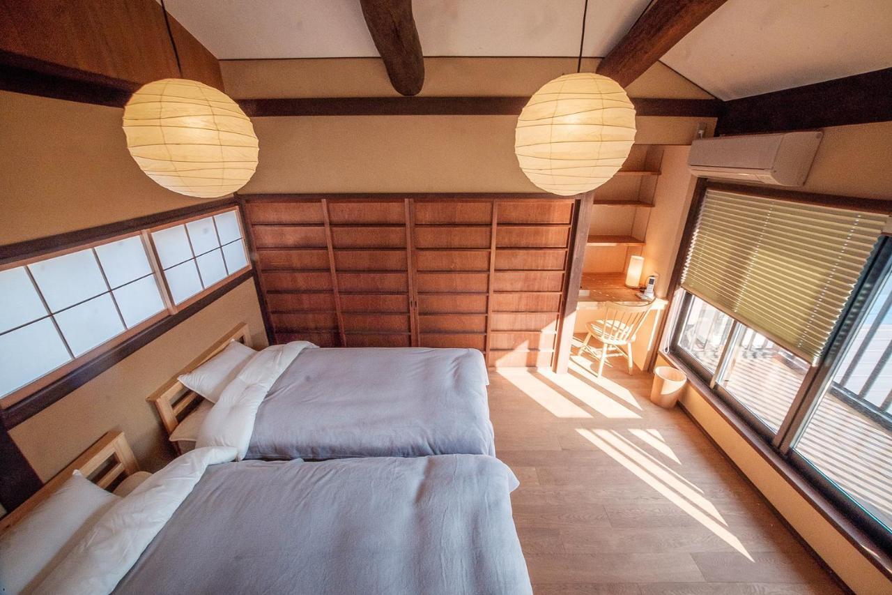 谷町君 山科家 駅より30メートル Apartment *